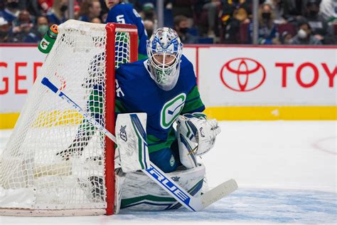 vancouver canucks trade rumors 2022